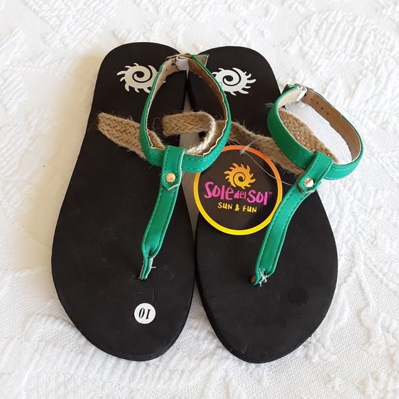 NWT Sisal Sandals with detachable green straps & cushiony black soles - Picture 2 of 3